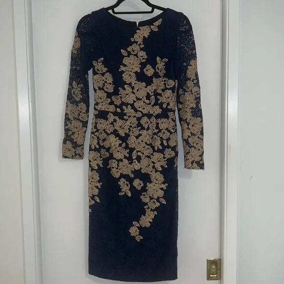 green emerald velvet dress Amazon.com: Xscape Women's Long Beaded Sequin Illusion Neckline Jersey Dress  (Reg and Petite), Navy, 4 : Clothing, Shoes & Jewelry main image 1